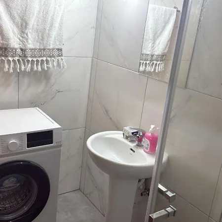 Sun Shine With Balcony Apartment Larnaca